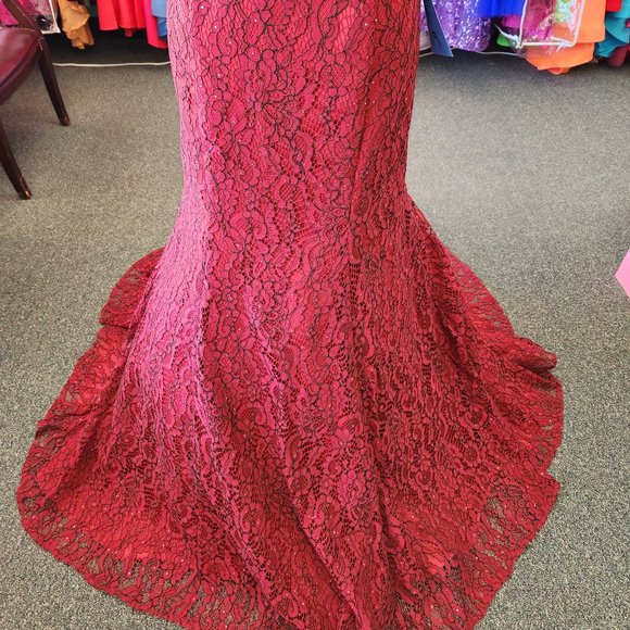 Alyce 1293 Red/Black Size 10 Two-Piece Prom/Evening Formal - Picture 3 of 7